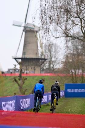 UCI World Championships 2026 Hulst - Media activities 29 01 2026 HULST, THE NETHERLANDS - JANUARY 29 : Illustration picture showing cyclocross riders on training during the official training session on the track of the 2026 UCI Cyclo-Cross World Championships on January 29, 2026 in Hulst, The Netherlands, 29 01 2026 Hulst The Netherlands  Copyright: xNicoxVereeckenx