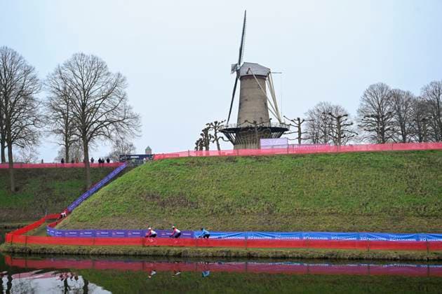 UCI World Championships 2026 Hulst - Media activities 29 01 2026 HULST, THE NETHERLANDS - JANUARY 29 : Illustration picture showing cyclocross riders on training during the official training session on the track of the 2026 UCI Cyclo-Cross World Championships on January 29, 2026 in Hulst, The Netherlands, 29 01 2026 Hulst The Netherlands  Copyright: xNicoxVereeckenx