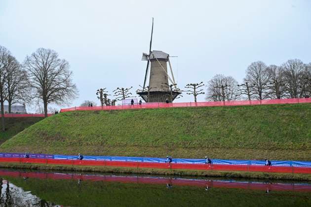 UCI World Championships 2026 Hulst - Media activities 29 01 2026 HULST, THE NETHERLANDS - JANUARY 29 : Illustration picture showing cyclocross riders on training during the official training session on the track of the 2026 UCI Cyclo-Cross World Championships on January 29, 2026 in Hulst, The Netherlands, 29 01 2026 Hulst The Netherlands  Copyright: xNicoxVereeckenx