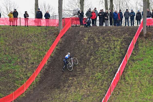 UCI World Championships 2026 Hulst - Media activities 29 01 2026 HULST, THE NETHERLANDS - JANUARY 29 : Illustration picture showing cyclocross riders on training during the official training session on the track of the 2026 UCI Cyclo-Cross World Championships on January 29, 2026 in Hulst, The Netherlands, 29 01 2026 Hulst The Netherlands  Copyright: xNicoxVereeckenx