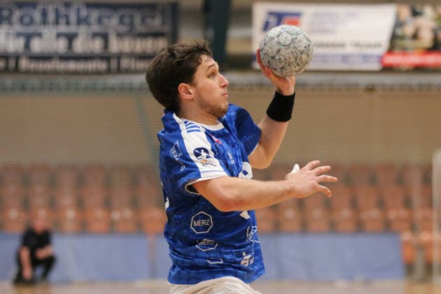29 01 2026 Handball men 2025 2026 Test match Dessau Roßlauer HV 06 SC DHFK Leipzig Anhalt Arena Dessau Niklas Döbbel Dessau, 69, blue on the ball Dessau Roßlau Saxony Anhalt Germany