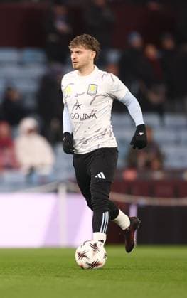 Harvey Elliott of Aston Villa warms up Aston Villa v Red Bull Salzburg, UEFA Europa League, Group Stage, Football, Villa Park, Birmingham, UK - 29 Jan 2026Birmingham Villa Park United Kingdom EDITORIAL USE ONLY No use with unauthorised audio, video, data, fixture lists, club league logos or live services. Online in-match use limited to 120 images, no video emulation. No use in betting, games or single club league player publications. Copyright: xRyanxBrowne Shutterstockx 16445867p