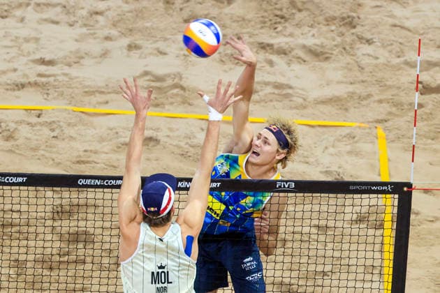 STOCKHOLM, SWEDEN 20260129 Norway s Anders Mol against Sweden s Jacob Hölting Nilsson during the final of the beach volleyball competition Stockholm Beach 2026, an official competition in the international Queen King of the Court series, at Avicii Arena in Stockholm STOCKHOLM SWEDEN x60160x  Copyright: xStefanxJerrevang TTx STOCKHOLM BEACH 2026
