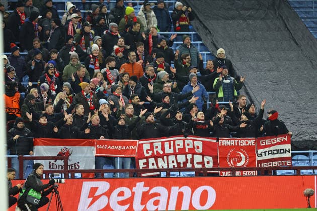 SOCCER - UEFA EL, Aston Villa vs RBS BIRMINGHAM,ENGLAND,29.JAN.26 - SOCCER - UEFA Europa League, Aston Villa FC vs Red Bull Salzburg. Image shows fans of RBS.  GEPAxpictures xMichaelxZemanek