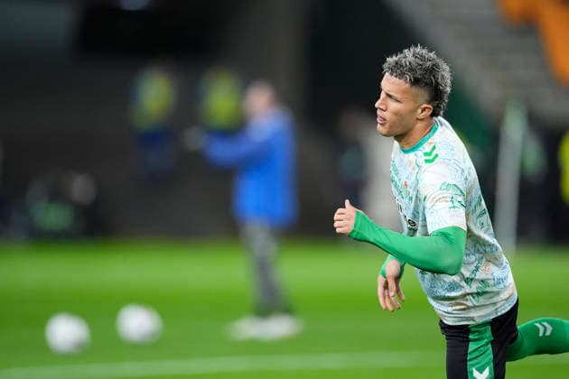 Fußball, EuroLeague, Real Betis Sevilla - Feyenoord Rotterdam #5 January 29, 2026, Sevilla, Sevilla, Spain: Nelson Deossa of Real Betis Balompie warms up during the UEFA Europa League 2025 26 League Phase MD8 match between Real Betis Balompie and Feyenoord at La Cartuja stadium on January 29, 2026 in Seville, Spain. Sevilla Spain - ZUMAa181 20260129_zaa_a181_013 Copyright: xJoaquinxCorcherox
