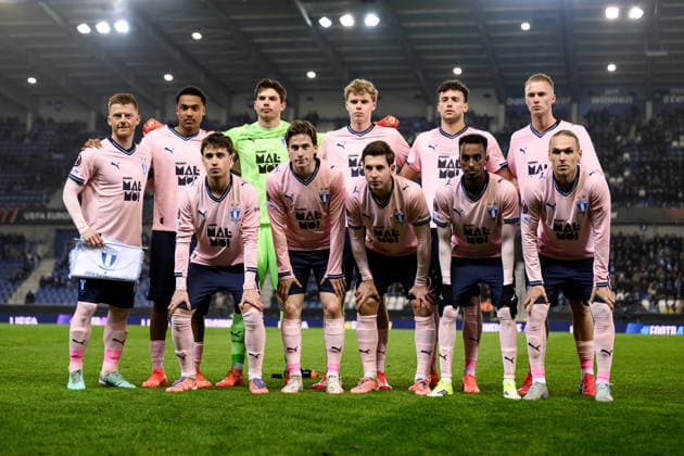 260129 The starting eleven of Malmö FF during the UEFA Europa League football match between KRC Genk and Malmö FF on January 29, 2026 in Genk Photo Simon Hastegard BILDBYRAN kod SH SH0684 fotboll football soccer fotball uefa europa league europa league krc genk malmö ff bbeng  Copyright: SIMONxHASTEGARD BB260129SH032