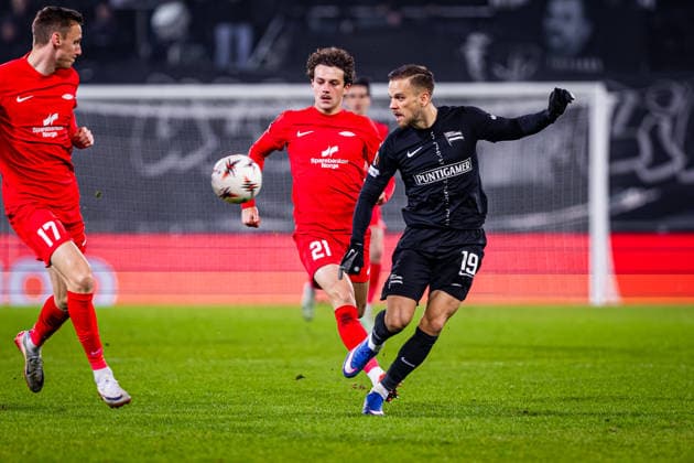 STURM GRAZ - BRANN BERGEN Tomi Horvat of Sturm and Denzel De Roeve of Brann during the league phase of UEFA Europa league football match between SK Sturm Graz and SK Brann Bergen. Graz, Austria, January 29, 2026. Photo by Branislav Racko Copyright: xx 080A9501