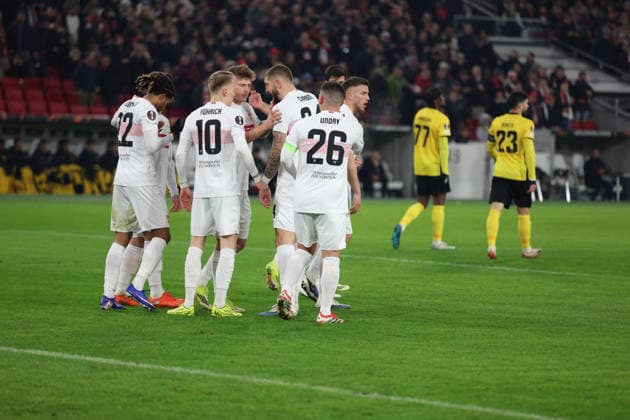 29 01 2026, xrekx, Football UEFA Europa League, VfB Stuttgart Young Boys Bern v l Torjubel nach dem Tor zum celebrating the goal celebrate 1 0 durch Deniz Undav VfB Stuttgart DFL DFB REGULATIONS PROHIBIT ANY USE OF PHOTOGRAPHS as IMAGE SEQUENCES and or QUASI VIDEO Stuttgart