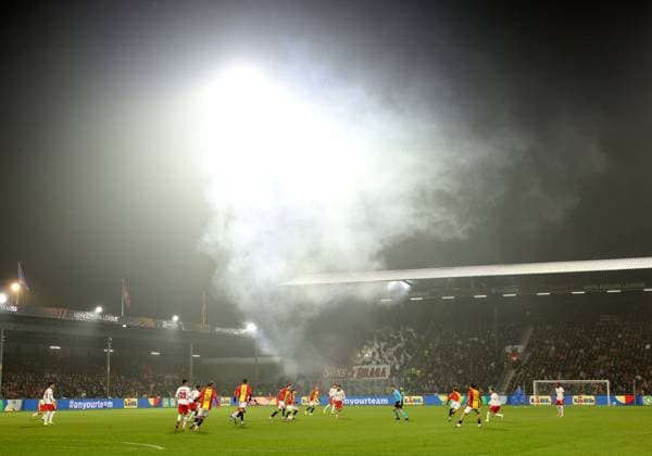Smoke from fireworks during the match Go Ahead Eagles vs Braga at the De Adelaarshorst for the UEFA Europa League season 2025 2026 in DEVENTER, Netherlands on 29 january 2026 Photo by Peter Lous EYE4IMAGES