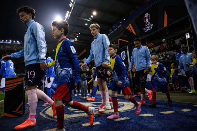 260129 Malte Frejd Palsson of Malmö FF ahead of the UEFA Europa League football match between KRC Genk and Malmö FF on January 29, 2026 in Genk Photo Simon Hastegard BILDBYRAN kod SH SH0684 fotboll football soccer fotball uefa europa league europa league krc genk malmö ff bbeng  Copyright: SIMONxHASTEGARD BB260129SH035