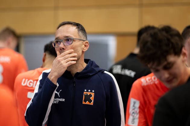 Hrvoje Horvat, Kadetten Schaffhausen, Coach, Coach faces difficulties, HBW Balingen Weilstetten vs Kadetten Schaffhausen, Handball, Test match, Season 2025 2026, 29 01 26 Eibner Pressefoto Andreas Ulmer HBW Balingen Weilstetten vs Kadetten Schaffhausen, Handball, Test match, Season 2025 2026, 29 01 26 Dotternhausen Copyright: xEibner-Pressefoto AndreasxUlmerx EP_AUR