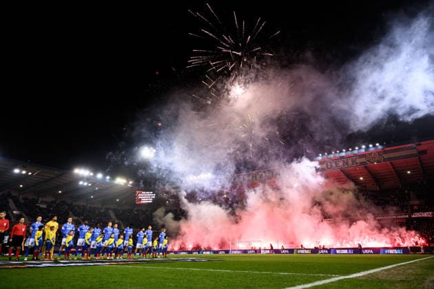 260129 Fans of KRC Genk ahead of the UEFA Europa League football match between KRC Genk and Malmö FF on January 29, 2026 in Genk Photo Simon Hastegard BILDBYRAN kod SH SH0684 fotboll football soccer fotball uefa europa league europa league krc genk malmö ff bbeng publik pyroteknik  Copyright: SIMONxHASTEGARD BB260129SH037