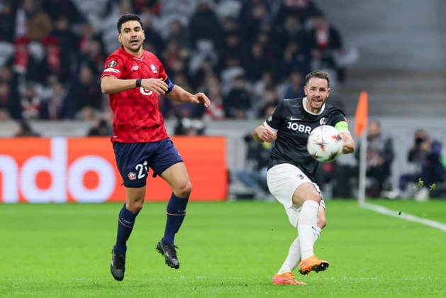 Benjamin Andre OSC Lille and Christian Guenter SC Freiburg battle for the ball, UEFA Europa League 2025 26 League Phase MD8, LOSC Lille v SC Freiburg, Stade Pierre Mauroy on January 29, 2026 in Lille, France Photo by Marco Steinbrenner DeFodi Images Benjamin Andre OSC Lille and Christian Guenter SC Freiburg battle for the ball, UEFA Europa League 2025 26 League Phase MD8, LOSC Lille v SC Freiburg, Stade Pierre Mauroy, January 29, 2026 in Lille, France Photo by Marco Steinbrenner DeFodi Images