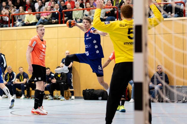 Mischa Locher , HBW Balingen Weilstetten, 25 on goal throw, HBW Balingen Weilstetten vs Kadetten Schaffhausen, Handball, Test match, Season 2025 2026, 29 01 26 Eibner Pressefoto Andreas Ulmer HBW Balingen Weilstetten vs Kadetten Schaffhausen, Handball, Test match, Season 2025 2026, 29 01 26 Dotternhausen Copyright: xEibner-Pressefoto AndreasxUlmerx EP_AUR