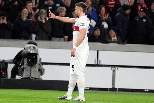 29 01 2026, xrekx, Football UEFA Europa League, VfB Stuttgart Young Boys Bern v l Torjubel nach dem Tor zum celebrating the goal celebrate 2 0 durch Ermedin Demirovic VfB Stuttgart DFL DFB REGULATIONS PROHIBIT ANY USE OF PHOTOGRAPHS as IMAGE SEQUENCES and or QUASI VIDEO Stuttgart