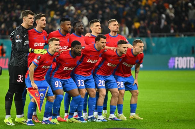 FCSB - FENERBAHCE, UEFA Europa League FCSB first eleven pose during the UEFA Europa League game between FCSB and Fenerbahce SK, at National Arena, Bucharest, January 29, 2026. Alex Nicodim IMAGO IMAGES Copyright: xAlexxNicodimx