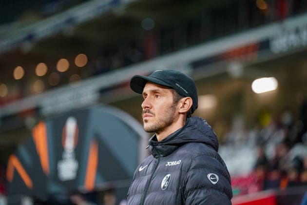 Football UEFA Europa League 2025 26, Matchday 8 OSC Lille vs SC Freiburg Stade Pierre Mauroy Lille, France Julian Schuster SC Freiburg, Coach Copyright: xJOERANxSTEINSIEKx