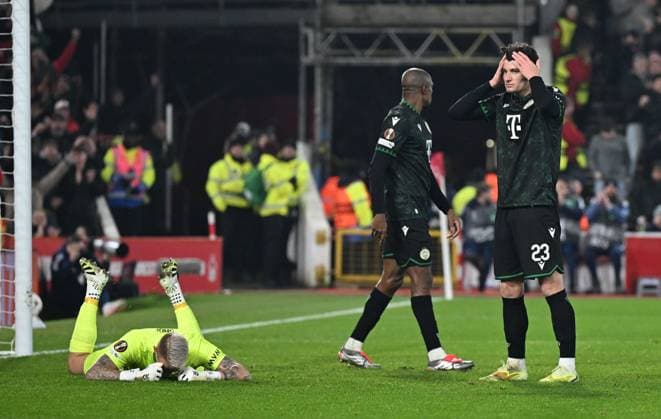 Bence Ötvös of Ferencvaros reacts after scoring an own goal Nottingham Forest v Ferencvaros, UEFA Europa League, Group Stage, Football, City Ground, Nottingham, UK - 29 Jan 2026Nottingham City Ground United Kingdom EDITORIAL USE ONLY No use with unauthorised audio, video, data, fixture lists, club league logos or live services. Online in-match use limited to 120 images, no video emulation. No use in betting, games or single club league player publications. Copyright: xAnnaxGowthorpe Shutterstockx 16445882r