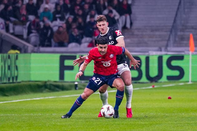 Football UEFA Europa League 2025 26, Matchday 8 OSC Lille vs SC Freiburg Stade Pierre Mauroy Lille, France Ivan Cavaleiro OSC Lille, 21 Maximilian Eggestein SC Freiburg, 08 Copyright: xJOERANxSTEINSIEKx