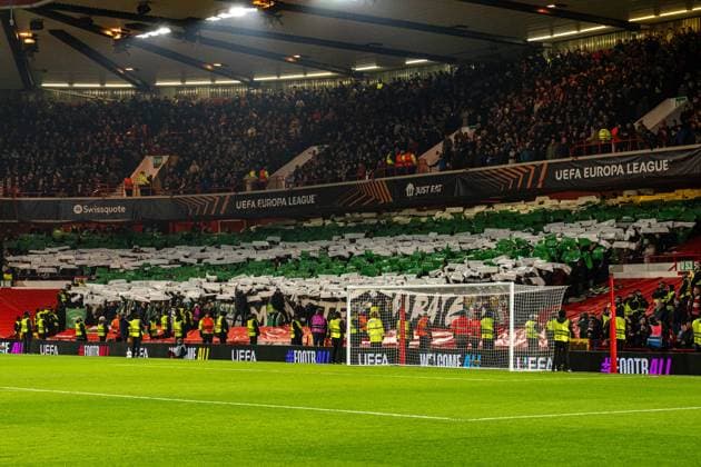 29th January 2026; The City Ground, Nottingham, England; UEFA Europa League Football, Nottingham Forest versus Ferencvarosi; Ferencvarosi TC fans hold up their team s colours before kick-off  GodfreyxPitt Content restricted for UK based newspaper