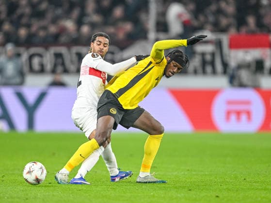 Lorenz Assignon VfB Stuttgart and Joel Monteiro BSC Young Boys battle for the ball during the UEFA Europa League 2025 26 League Phase MD8 match between VfB Stuttgart and BSC Young Boys at Stuttgart Arena on January 29, 2026 in Stuttgart, Germany Photo by Harry Langer DeFodi Images