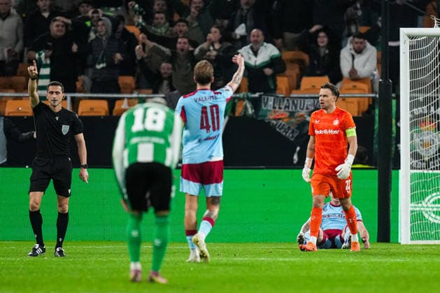 Fußball, EuroLeague, Real Betis Sevilla - Feyenoord Rotterdam #3 UEFA Europa League: Real Betis v Feyenoord Sevilla - Feyenoord keeper Timon Wellenreuther during the eighth match of the UEFA Europa League 2025 2026. The match is set between Real Betis Balompie and Feyenoord at Estadio La Cartuja on 29 January 2026 in Sevilla, Spain. Copyright: xYannickxVerhoevenx