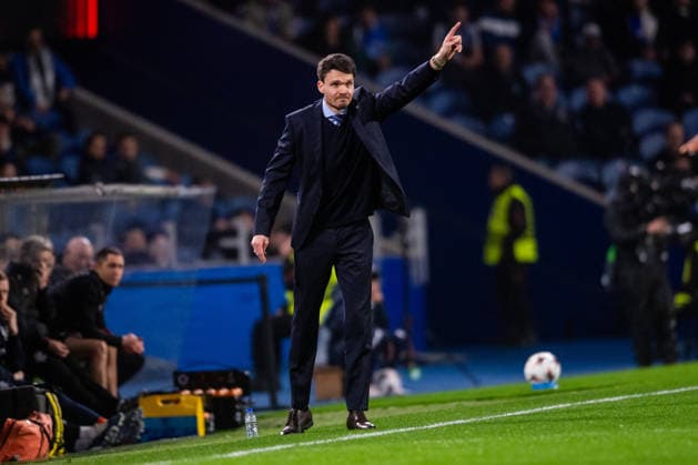 January 29, 2026, Porto, Porto, Portugal: PORTO, PORTUGAL - JANUARY 29: DANNY ROHL head coach of Rangers FC is seen reacting during the UEFA Europa League 2025 26 MD8 match between FC Porto and Rangers FC, at Estadio do Dragao on January 29, 2026 in Porto, Portugal Porto Portugal - ZUMAl192 20260129_zsp_l192_019 Copyright: xMiguelxLemosx