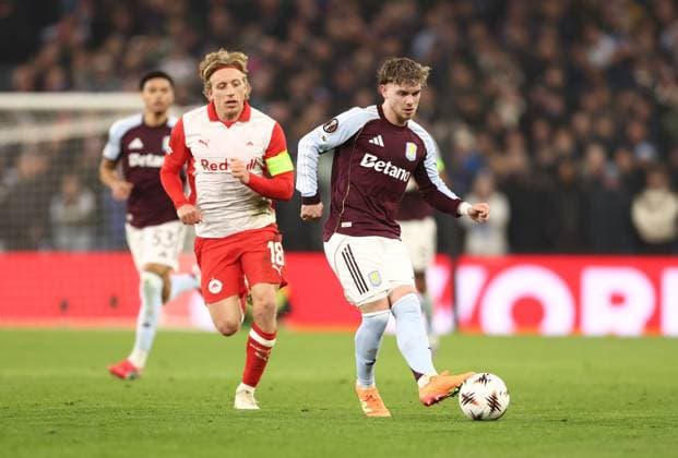 Harvey Elliott of Aston Villa Aston Villa v Red Bull Salzburg, UEFA Europa League, Group Stage, Football, Villa Park, Birmingham, UK - 29 Jan 2026Birmingham Villa Park United Kingdom EDITORIAL USE ONLY No use with unauthorised audio, video, data, fixture lists, club league logos or live services. Online in-match use limited to 120 images, no video emulation. No use in betting, games or single club league player publications. Copyright: xRyanxBrowne Shutterstockx 16445867ba