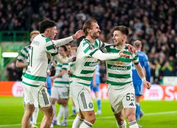 Benjamin Nygren of Celtic celebrates with Colby Donovan & Kieran Tierney of Celtic (assist) after scoring to give Celtic a 1-0 lead. Celtic v Utrecht, UEFA Europa League, Group Stage, Football, Celtic Park, Glasgow, UK - 29 Jan 2026Glasgow Celtic Park United Kingdom EDITORIAL USE ONLY No use with unauthorised audio, video, data, fixture lists, club league logos or live services. Online in-match use limited to 120 images, no video emulation. No use in betting, games or single club league player publications. Copyright: xStuartxWallace Shutterstockx 16445870y