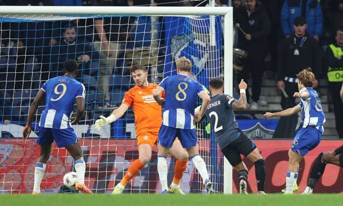 Rodrigo Mora of Porto scores a goal to make the score 1-1 Porto v Rangers, UEFA Europa League, Group Stage, Football, Estadio do Dragao, Porto, Portugal - 29 Jan 2026Porto Estadio do Dragao Portugal EDITORIAL USE ONLY No use with unauthorised audio, video, data, fixture lists, club league logos or live services. Online in-match use limited to 120 images, no video emulation. No use in betting, games or single club league player publications. Copyright: xKieranxMcManus Shutterstockx 16445878u