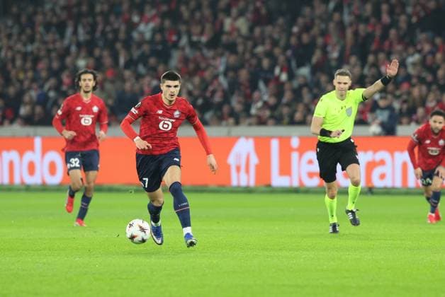 Football Lille LOSC - Fribourg PHOTOPQR VOIX DU NORD FLORENT MOREAU ; 29 01 2026 ; Villeneuve d Ascq, le 29 01 2026. Football, Europa League. Le Losc affronte le SC Fribourg au stade Mauroy. PHOTO FLORENT MOREAU LA VOIX DU NORD UEFA Europa League - League phase, Matchday 8 - football match between LOSC Lille and SC Freiburg at the Pierre Mauroy Stadium in Villeneuve d Ascq, northern France, on January 29, 2026. NORD France  Copyright: xPHOTOPQR VOIXxDUxNORD MAXPPPxFLORENTxMOREAUx 20260129VDN5183 20260129VDN5183