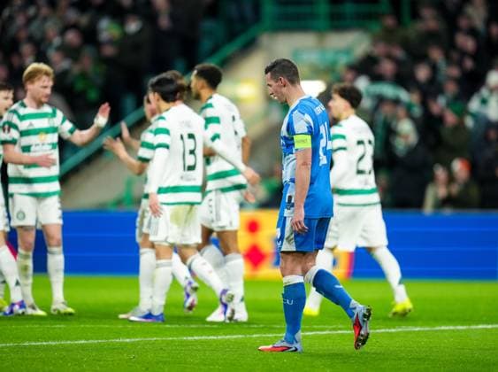 Nick Viergever of FC Utrecht reacts after scoring an own goal to give Celtic a 2-0 lead. Celtic v Utrecht, UEFA Europa League, Group Stage, Football, Celtic Park, Glasgow, UK - 29 Jan 2026Glasgow Celtic Park United Kingdom EDITORIAL USE ONLY No use with unauthorised audio, video, data, fixture lists, club league logos or live services. Online in-match use limited to 120 images, no video emulation. No use in betting, games or single club league player publications. Copyright: xStuartxWallace Shutterstockx 16445870ah