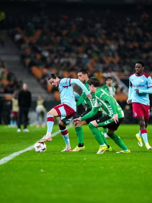 Fußball, EuroLeague, Real Betis Sevilla - Feyenoord Rotterdam #4 UEFA Europa League: Real Betis v Feyenoord Sevilla - Anis Hadj Moussa of Feyenoord during the eighth match of the UEFA Europa League 2025 2026. The match is set between Real Betis Balompie and Feyenoord at Estadio La Cartuja on 29 January 2026 in Sevilla, Spain. Copyright: xTomxBodex