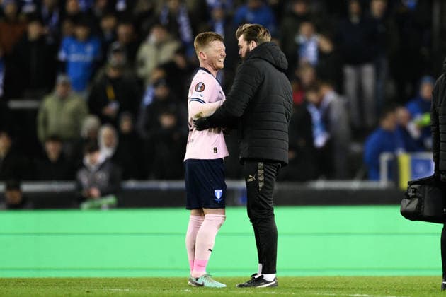 260129 Anders Christiansen of Malmö FF in pain during the UEFA Europa League football match between KRC Genk and Malmö FF on January 29, 2026 in Genk Photo Simon Hastegard BILDBYRAN kod SH SH0684 fotboll football soccer fotball uefa europa league europa league krc genk malmö ff bbeng  Copyright: SIMONxHASTEGARD BB260129SH048