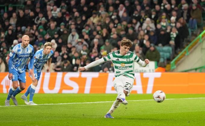 Arne Engels of Celtic beats FC Utrecht goalkeeper Vasilis Barkas from the penalty spot to give Celtic a 3-0 lead. Celtic v Utrecht, UEFA Europa League, Group Stage, Football, Celtic Park, Glasgow, UK - 29 Jan 2026Glasgow Celtic Park United Kingdom EDITORIAL USE ONLY No use with unauthorised audio, video, data, fixture lists, club league logos or live services. Online in-match use limited to 120 images, no video emulation. No use in betting, games or single club league player publications. Copyright: xStuartxWallace Shutterstockx 16445870an