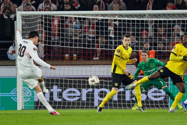Chema VfB Stuttgart, 30 with shot on goal , Germany, Football, UEFA Europa League, Matchday 8, 2025 2026, VfB Stuttgart vs Young Boys Bern, 29 01 2026, Stuttgart MHP Arena Germany Copyright: xGrantxHubbsx