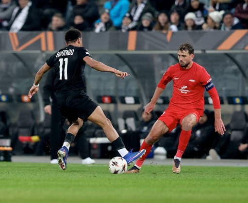 SOCCER - UEFA EL, Sturm vs Brann GRAZ,AUSTRIA,29.JAN.26 - SOCCER - UEFA Europa League, SK Sturm Graz vs SK Brann Bergen. Image shows Axel Kayombo (Sturm) and Fredrik Pallesen Knudsen.  GEPAxpictures xHansxOberlaender
