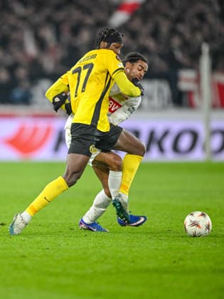 Joel Monteiro BSC Young Boys and Lorenz Assignon VfB Stuttgart battle for the ball during the UEFA Europa League 2025 26 League Phase MD8 match between VfB Stuttgart and BSC Young Boys at Stuttgart Arena on January 29, 2026 in Stuttgart, Germany Photo by Harry Langer DeFodi Images