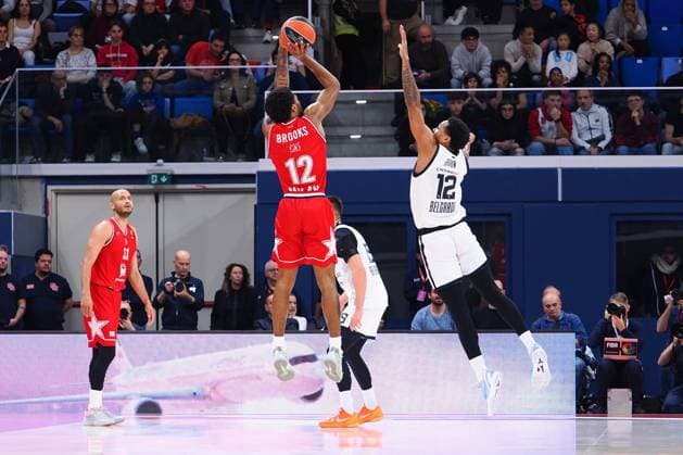 Armoni Brooks (EA7 Emporio Armani Olimpia Milano) during EA7 Emporio Armani Milano vs Partizan Belgrado, Basketball Euroleague match in Assago (MI), Italy, January 29 2026  Copyright: xSavinoxPaolella IPAxSportx xipa-agency.netx xx IPA_70718572 IPA_Agency_IPA70718572