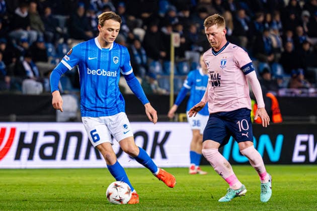 2026-01-29 KRC Genk v Malmo FF - UEFA Europa League 2025 26 League Phase MD8 GENK, BELGIUM - JANUARY 29: Matte Smets of KRC Genk, Anders Christiansen of Malmo FF battle for the ball during the UEFA Europa League 2025 26 League Phase MD8 match between KRC Genk and Malmo FF at Cegeka Arena on January 29, 2026 in Genk, Belgium. (Photo by Gabriel Calvino Alonso BSR Agency) Genk Belgium Content not available for redistribution in The Netherlands directly or indirectly through any third parties. Copyright: xBSRxAgencyx