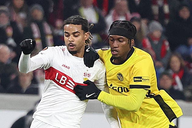 29 01 2026, xrekx, Football UEFA Europa League, VfB Stuttgart Young Boys Bern v l Lorenz Assignon VfB Stuttgart JoÃ l Monteiro BSC Young Boys Zweikampf, Aktion, action, battle for the ball DFL DFB REGULATIONS PROHIBIT ANY USE OF PHOTOGRAPHS as IMAGE SEQUENCES and or QUASI VIDEO Stuttgart