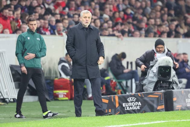FOOTBALL : LOSC Lille vs Freiburg - UEFA Europa League - 29 01 2026 Bruno GENESIO (entraineur LOSC Lille) lors du match LOSC Lille vs Freiburg, UEFA Europa League phase de ligue, Decathlon Arena stade Pierre Mauroy, le 29 janvier 2026 - photo Laurent Sanson PsnewZ  Copyright: xLaurentxSANSONx xPsnewZx