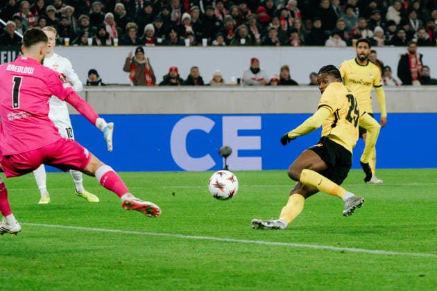 Chris Bedia Young Boys Bern, 29 misses a big chance, GER, VfB Stuttgart vs Young Boys Bern, Football, Europa League, Matchday 8, 2025 2026 season, 29 01 2026, GER, VfB Stuttgart vs Young Boys Bern, Football, Europa League, Matchday 8, 2025 2026 season, 29 01 2026, Stuttgart Copyright: xEibner-Pressefoto EdwardxCheungx EP_ECG