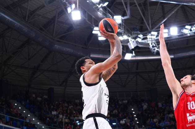 BASKET - Euroleague - EA7 Emporio Armani Milano vs Partizan Belgrado Sterling Brown (Partizan Mozzart Bet Belgrade) during EA7 Emporio Armani Milano vs Partizan Belgrado, Basketball Euroleague match in Assago (MI), Italy, January 29 2026 Assago (MI) Italy  Copyright: xIPAxSport ABACAx