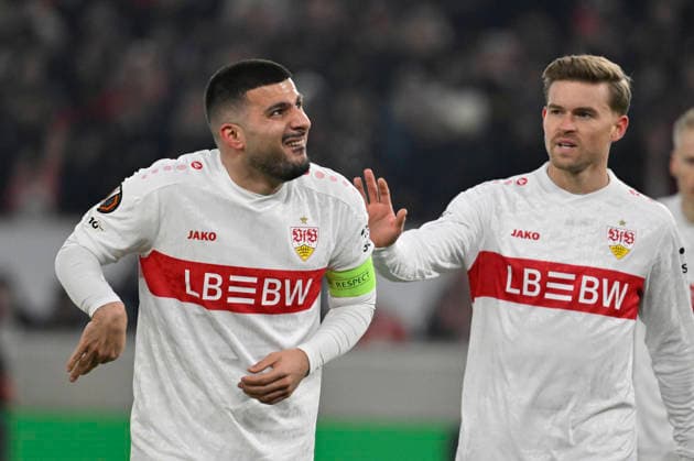 GOAL for 1 0 Deniz Undav VfB Stuttgart 26 Goal celebration injured Hand injury Maximilian Mittelstaedt VfB Stuttgart 07 VfB Stuttgart vs Young Boys Bern YB EUROPA LEAGUE EL 29 01 2026 DFL REGULATIONS PROHIBIT ANY USE OF PHOTOGRAPHS AS IMAGE SEQUENCES AND OR QUASI VIDEO VfB Stuttgart vs Young Boys Bern YB