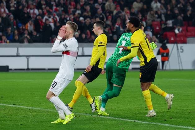 Disappointment, frustration at Chris Fuehrich 10 VfB Stuttgart , VfB Stuttgart vs BSC Young Boys Bern, Football, Men, UEFA Europa League, Season 2025 2026, 8 Matchday, 29 01 2026 DFB regulations prohibit any use of photographs as image sequences and or quasi video Stuttgart Baden Wuerttemberg Germany Copyright: xkolbert-press MartinxAgüerax