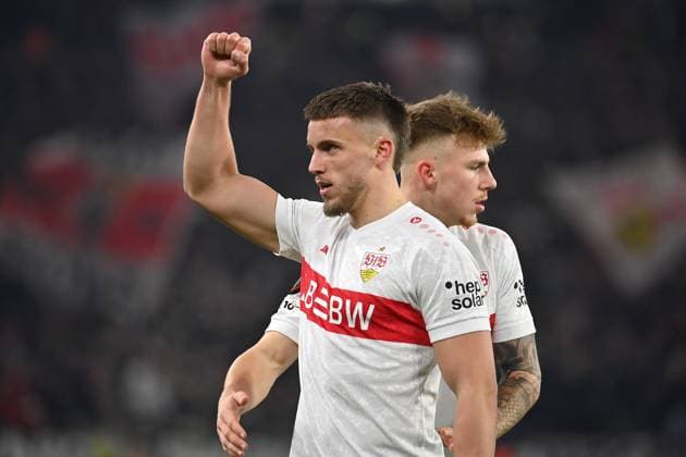 Goal celebration Ermedin DEMIROVIC VFB Stuttgart , cheering,joy,enthusiasm,action, hi Finn JELTSCH VFB Stuttgart Football UEFA Europa League VfB Stuttgart BSC Young Boys on 29 01 2026 MHP ARENA