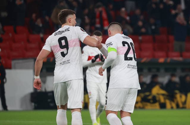 29 01 26 VfB Stuttgart Young Boys Bern Germany, Stuttgart, 29 01 2026, Football, UEFA Europa League, Season 2025 2026, VfB Stuttgart Young Boys Bern v li Ermedin Demirovic, Deniz Undav VFB Scorers