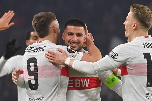 Goal celebration around Deniz UNDAV VFB Stuttgart with left Ermedin DEMIROVIC VFB Stuttgart ,, right Chris FUEHRICH VFB Stuttgart , jubilation,joy,enthusiasm,action, Football UEFA Europa League VfB Stuttgart BSC Young Boys on 29 01 2026 MHP ARENA