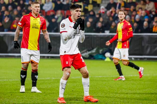 Fran Navarro of SC Braga looks dejected Go Ahead Eagles v SC Braga, UEFA Europa League 2025 26 League Phase MD8, Go Ahead Eagles v SC Braga, Stadion De Adelaarshorst, January 29, 2026, Deventer, Netherlands.